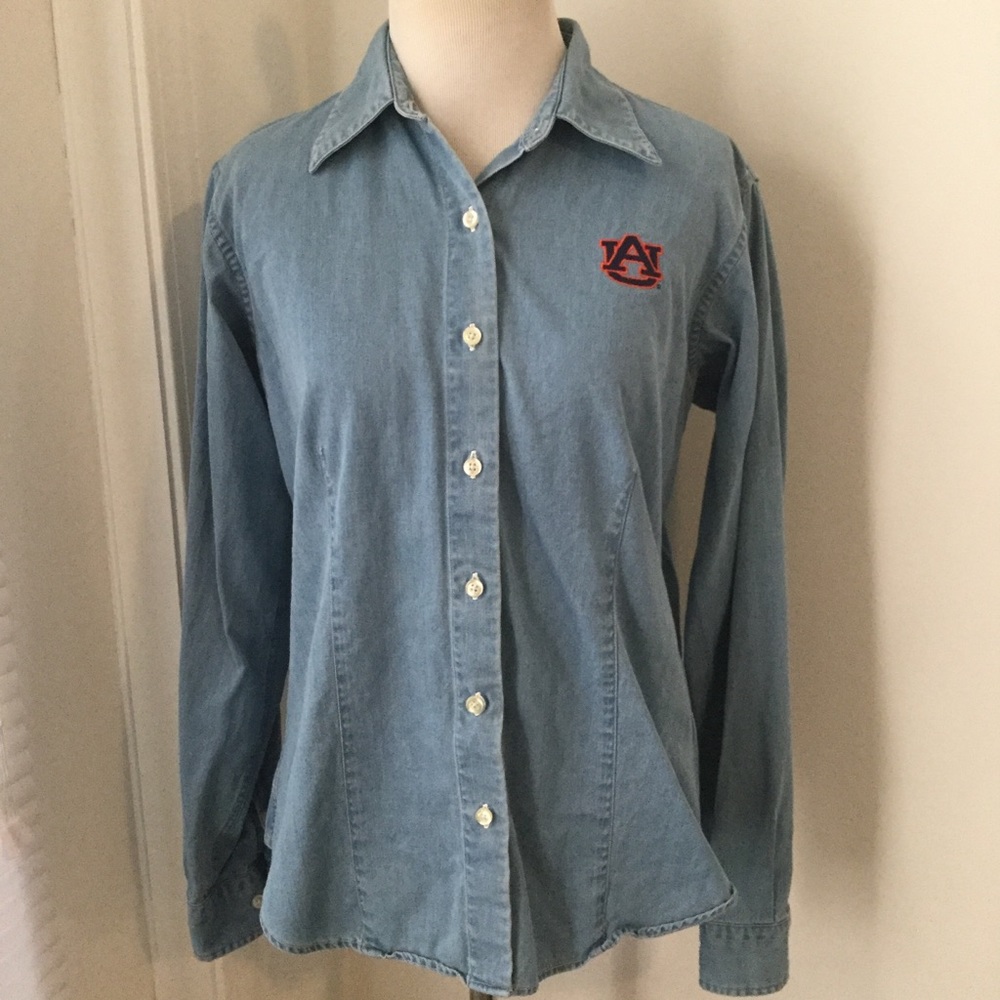 Auburn University chambray Button Down Shirt Small